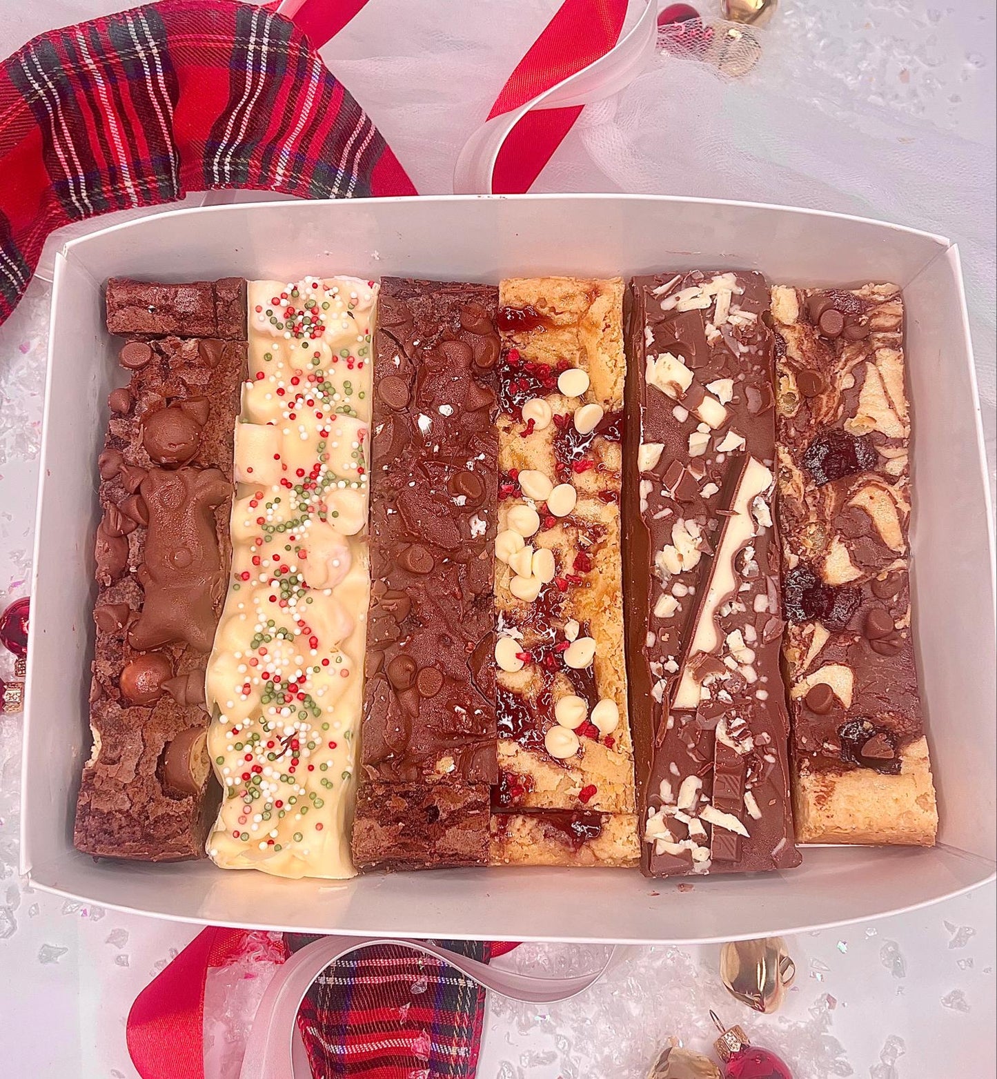 Festive tray bake box