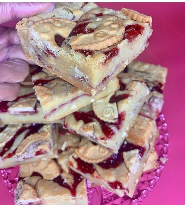 Box of 6 Blondies